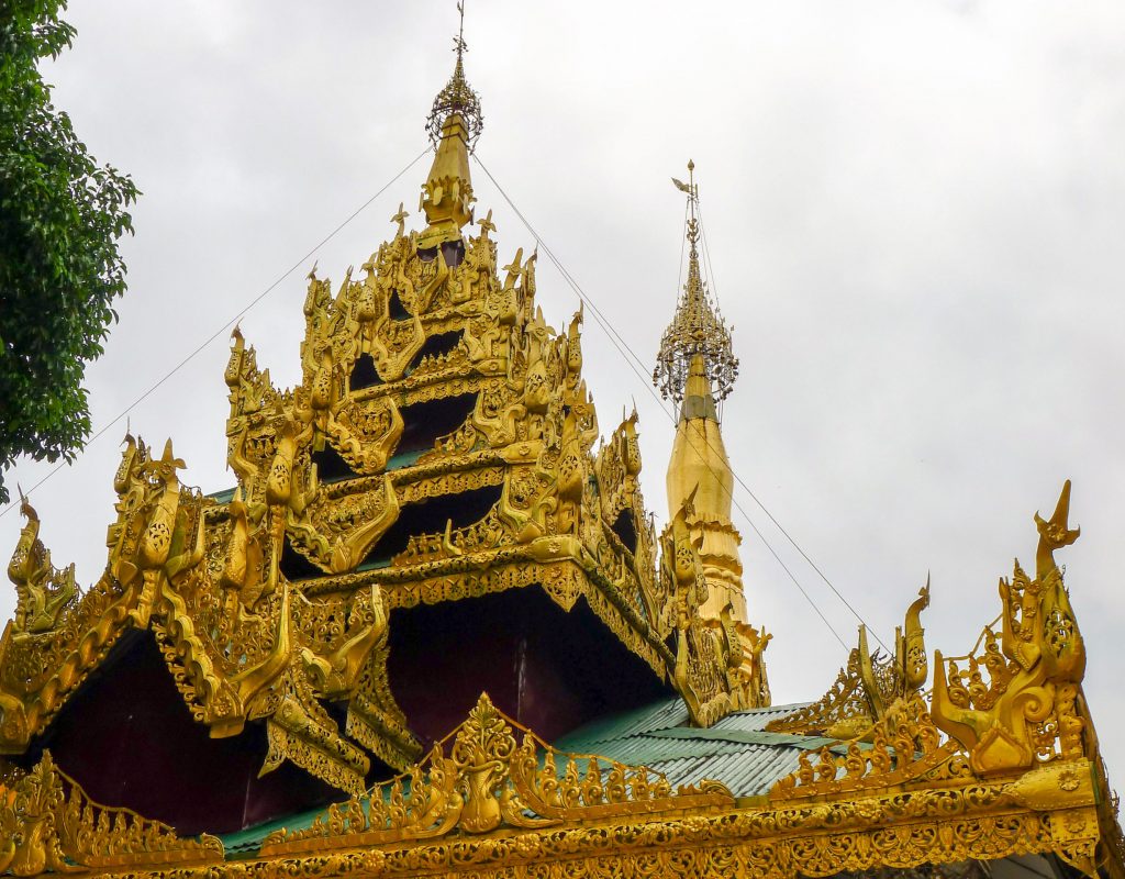 Myanmar - Rangoon Temple3