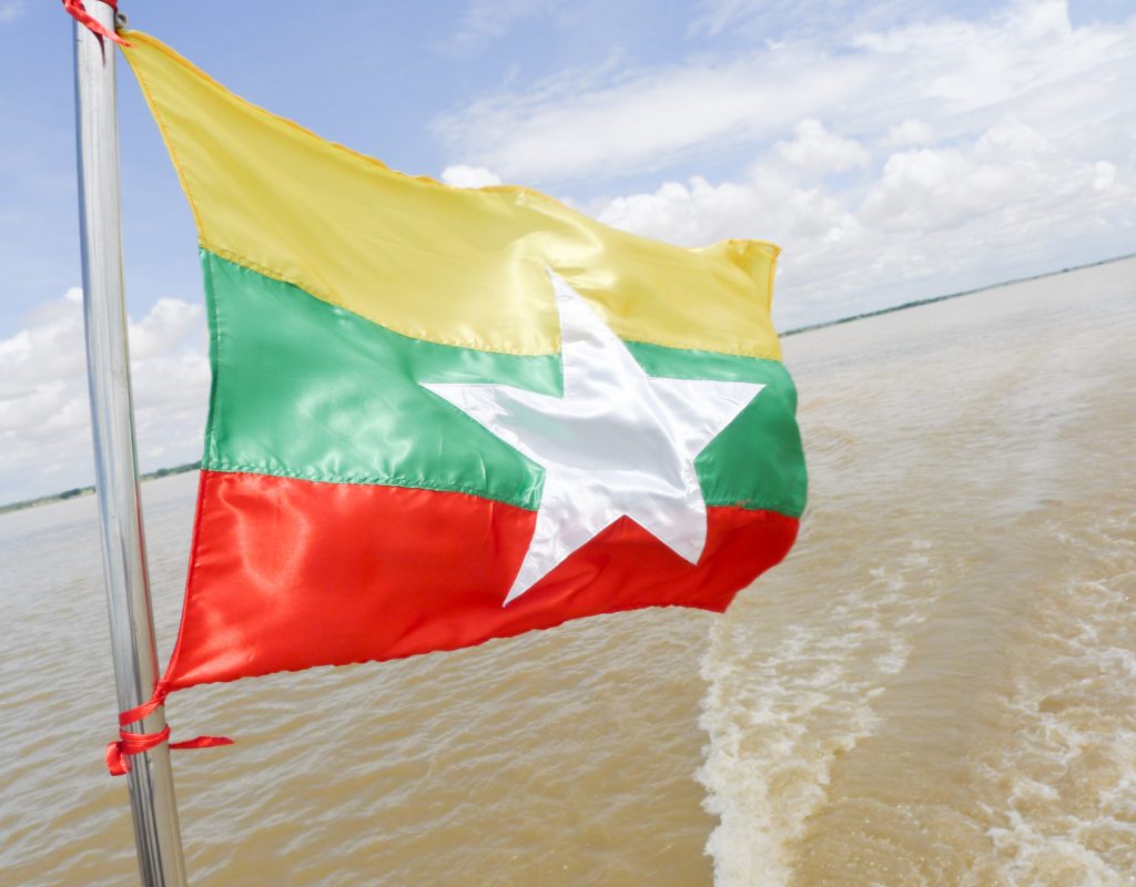 Myanmar - Bootsfahrt nach Bagan